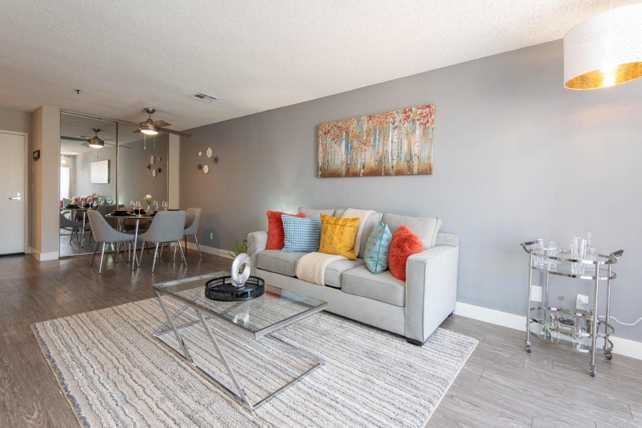 Luxury One Bedroom Apartments Free Parking&Pool Los Angeles Dış mekan fotoğraf