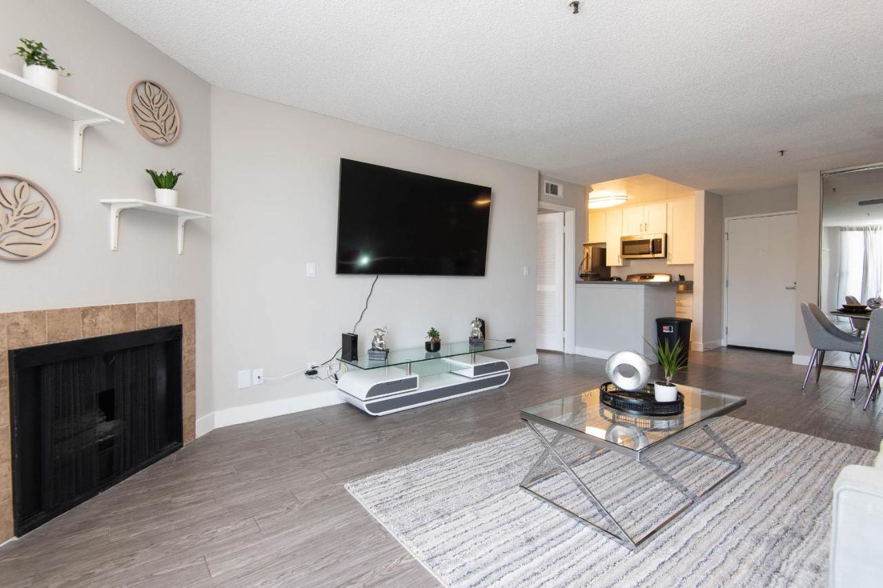 Luxury One Bedroom Apartments Free Parking&Pool Los Angeles Dış mekan fotoğraf