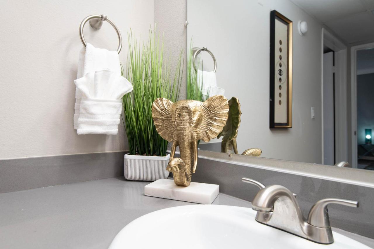 Luxury One Bedroom Apartments Free Parking&Pool Los Angeles Dış mekan fotoğraf